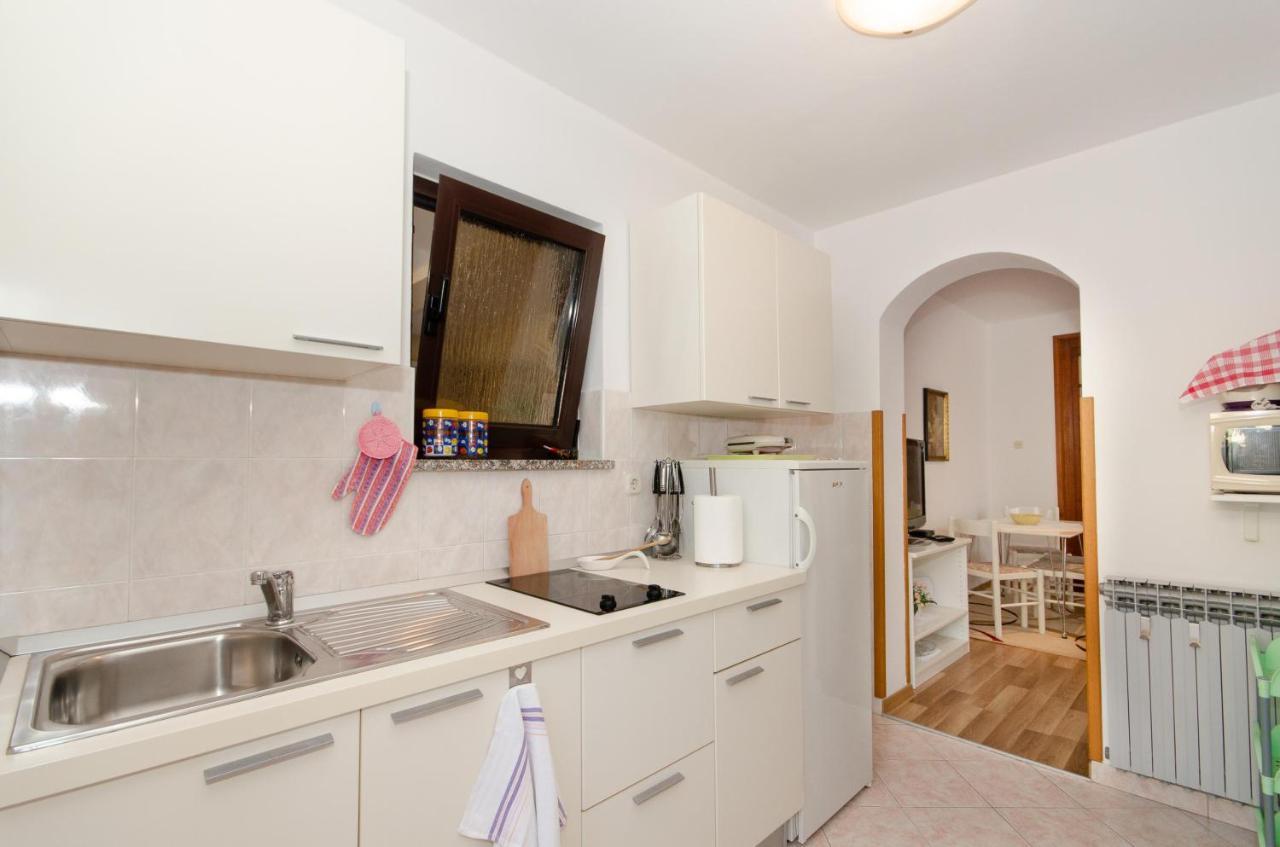 Apartments Bungavilia Rovinj Buitenkant foto