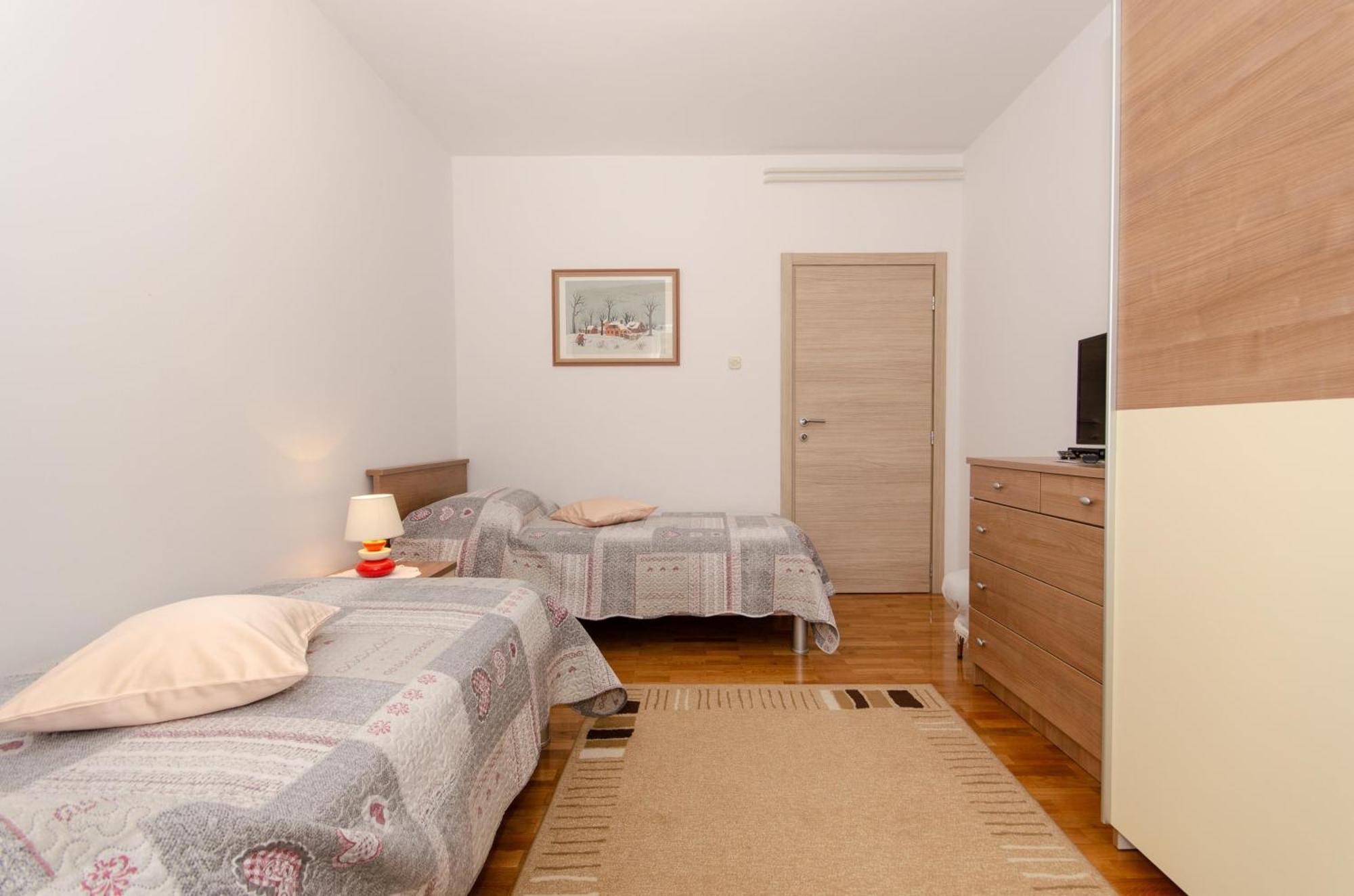 Apartments Bungavilia Rovinj Buitenkant foto